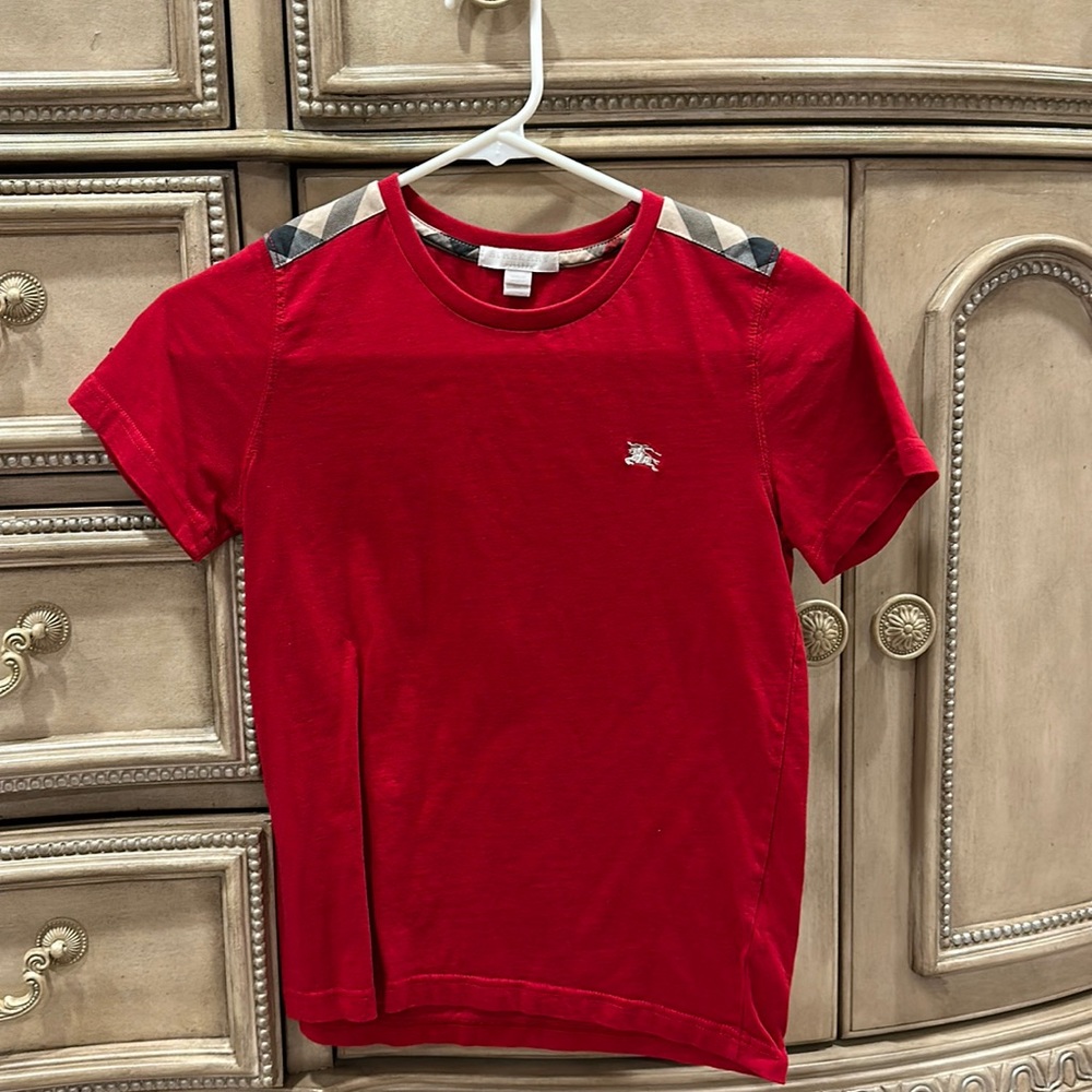 Burberry T-shirt